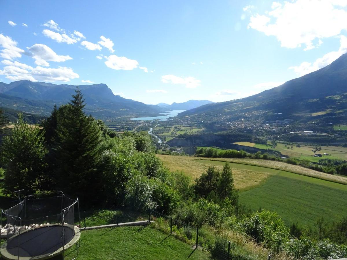 Le Massif Des Ecrins Crots Bagian luar foto